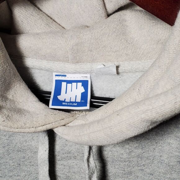 Undefeated Hoodie Mens M Raglan Sleeve Hash Mark Logo Grunge Urban Anti-Social - Picture 3 of 12